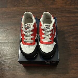 Toddler Boy’s Reebok Sneakers Sz 8